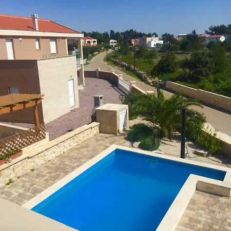 Island **** Villa *